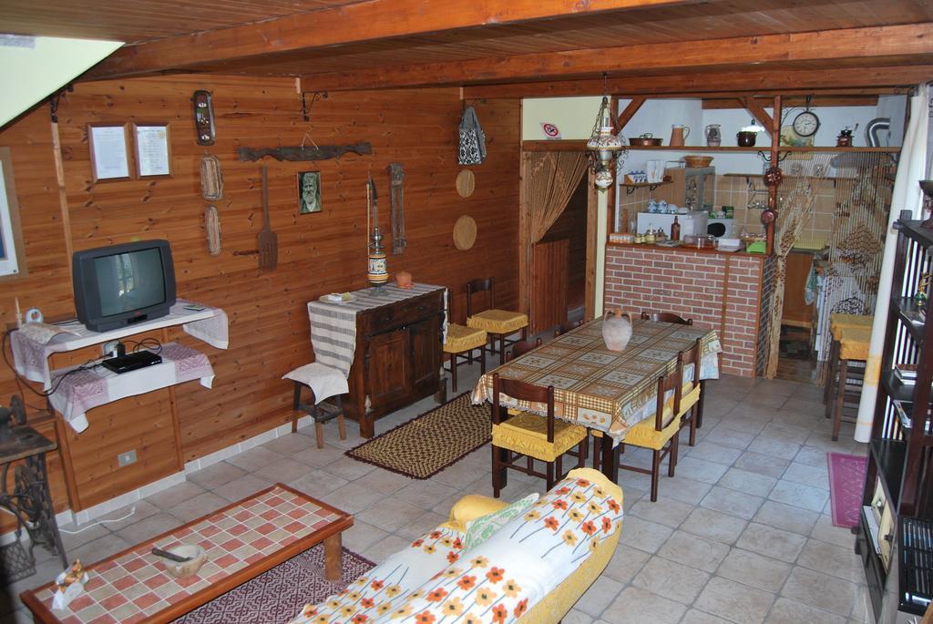 B&B Baddesalighes Bolotana Exteriér fotografie